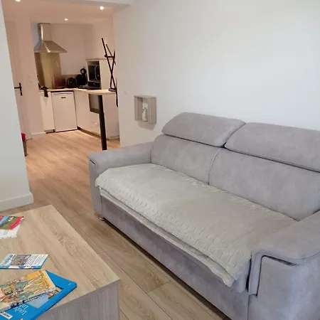 Avec Terrasse * Louhossoa